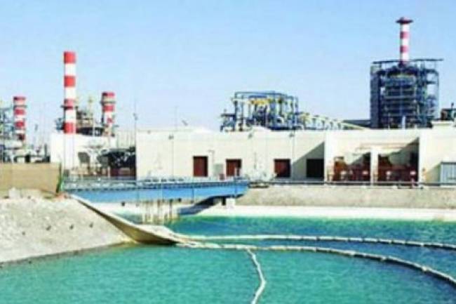 الحكومة:  دراسة مشروع لجر مياه البحر إلى دمشق وتحليتها مع شركات صينية وإيرانية 