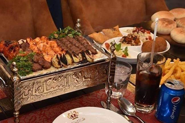 مطعم شهير بدمشق يعلن عن تخفيضات  على أسعاره ويطلق "المينو الاقتصادي"