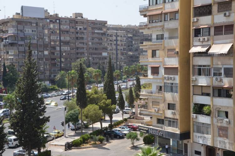  أسعار العقارات بدمشق تنخفض 15% ..تعرفوا على سعر المتر في أحياء دمشق 
