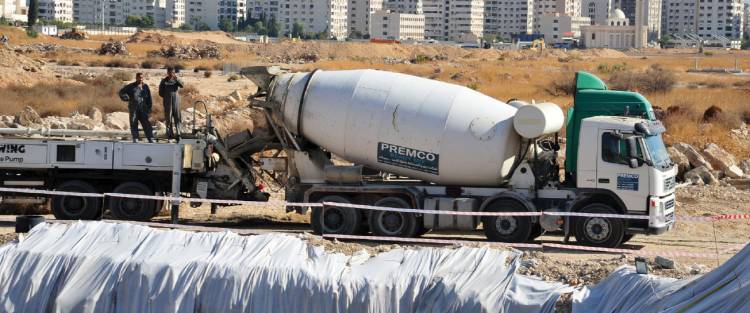 «المحافظة» و«المهندسين» تحذران… المبالغة في الرسوم أوقفت تراخيص البناء ولا يجوز العمل بأثر رجعي